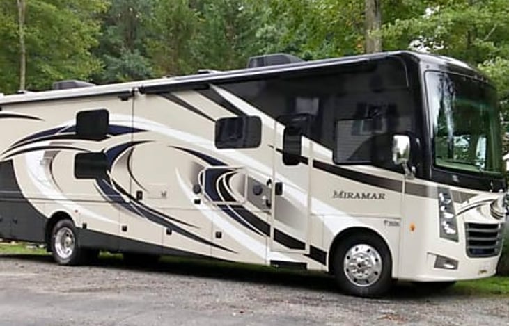 2018 Thor Miramar Class A | RVshare