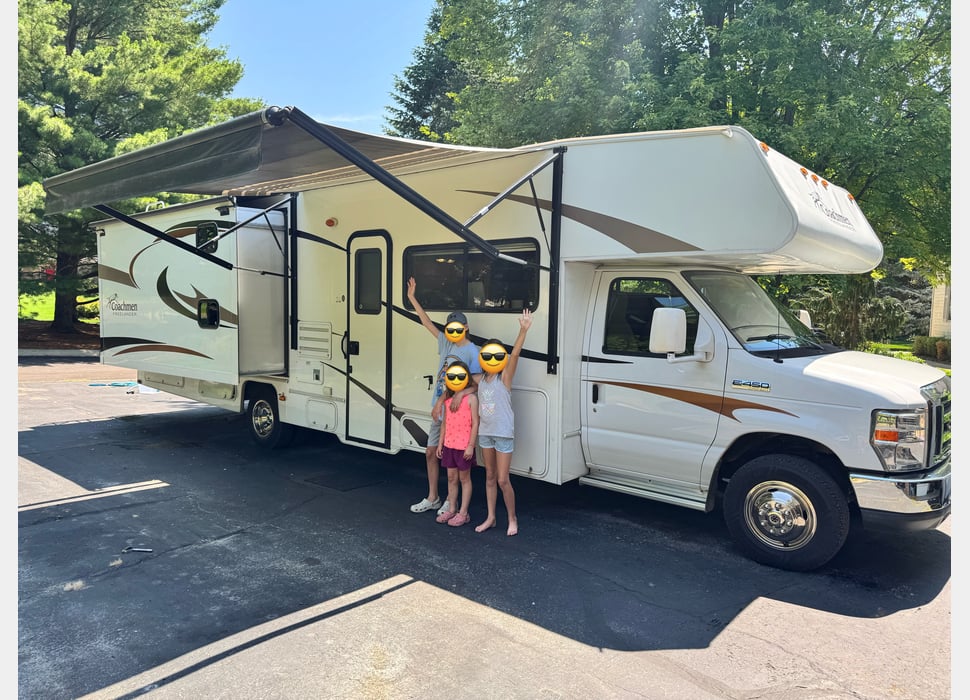 Class C Motor Home rentals in West Bloomfield