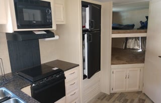 2018 Winnebago 2455BHS