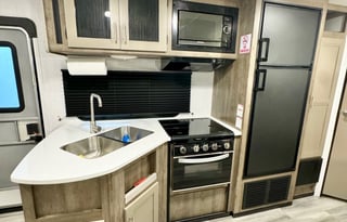 2021 Heartland Pioneer