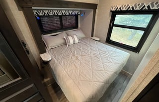 2022 JaycoRedhawk 26XD Close to IDF Airport