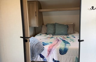 Bunkhouse! Fully Stocked & Ready for Adventure