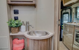 2020 ENTEGRA QWEST 24T - Rusty's RV Adventure