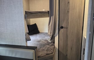 1998 Fleetwood RV Providence 39R