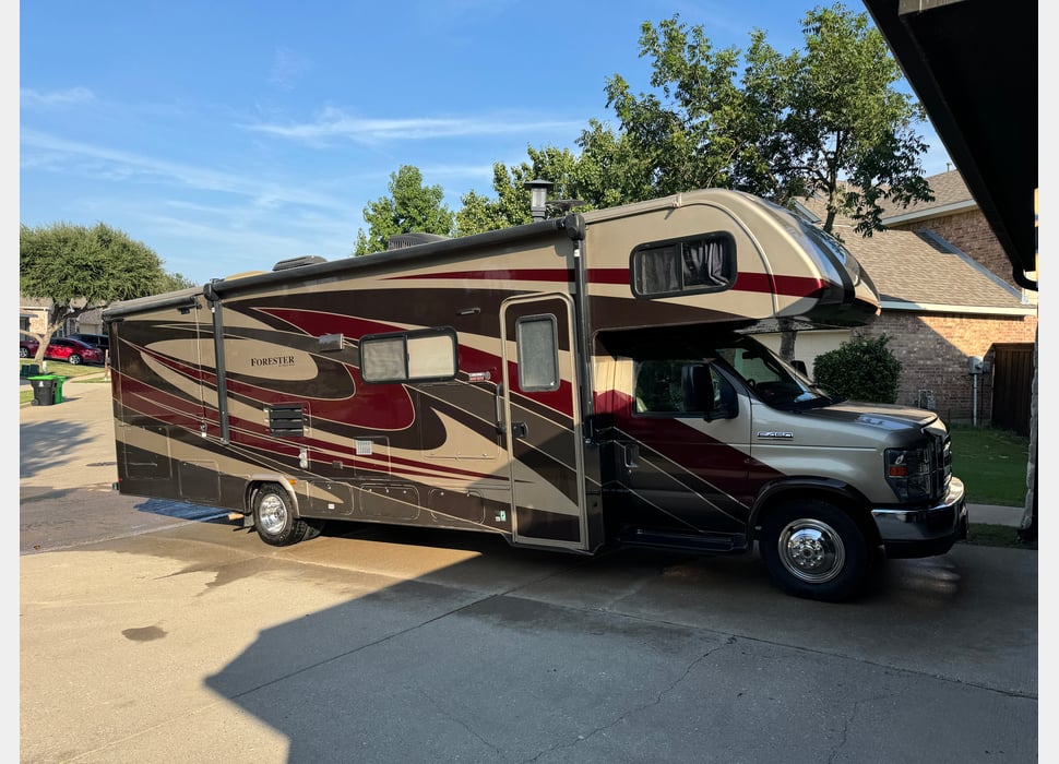 Class C Motor Home rentals in Waxahachie