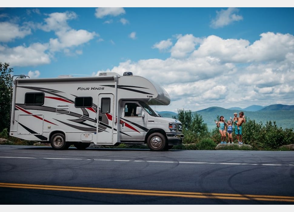 Class C Motor Home rentals in Ronks