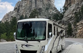 2022 Thor Motor Coach Freedom Traveler 32A