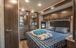 Super Nova - Luxury Basecamp (Veteran Owned)