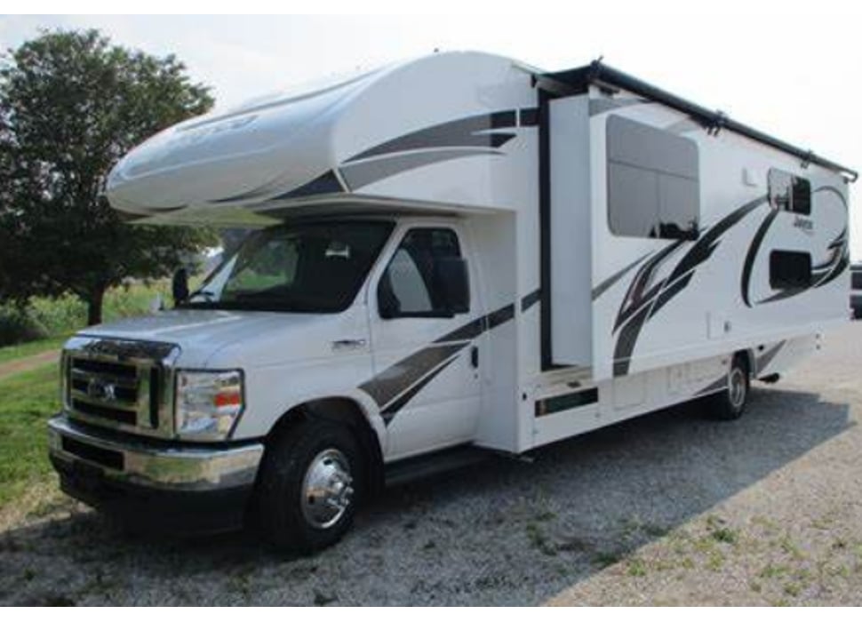Class C Motor Home rentals in Hillsboro