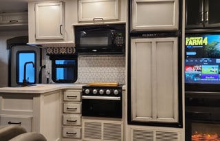 Cozy Cruiser or Lakeside Retreat