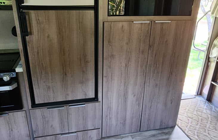 Fridge and pantry storage
