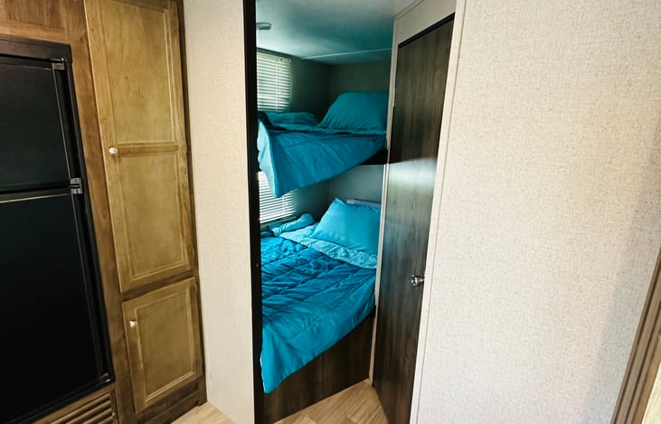 Double sized bunk beds