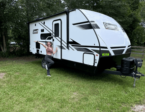 Dutchmen RV Coleman Light 1855RB