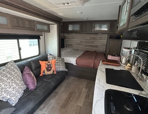 Dutchmen RV Kodiak Cub 178RB