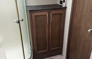 G & T's Cougar Cottage