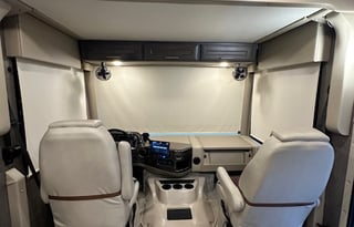 2021 Thor Motor Coach Challenger 35MQ