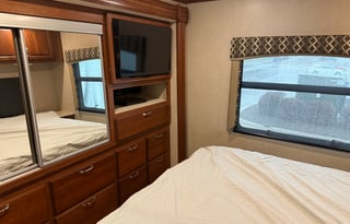 2017 Dynamax Force HD Super C with Bunk House