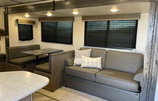 2021 Keystone RV Hideout 26BHWE ** DELIVERY ONLY**