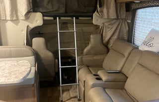 2020 Thor Motor Coach Chateau 28Z