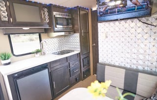 2018 Dutchmen Kodiak Cub 4 Season! ONE-WAY rental