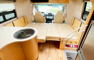 Vincent Van Go - Leisure Travel Van Serenity