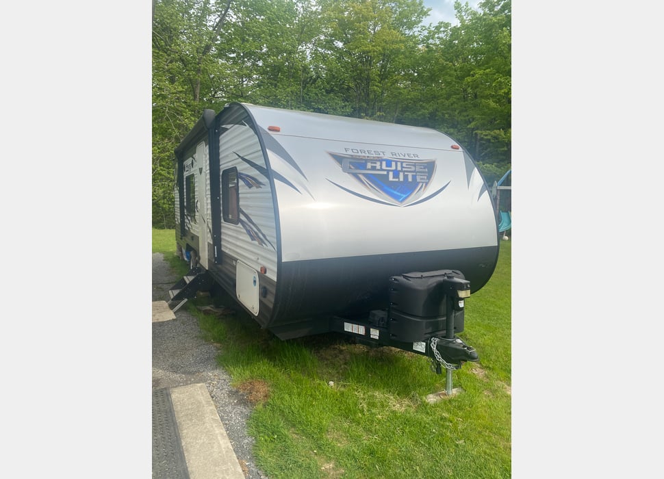 Travel Trailer rentals in Mountain Dale