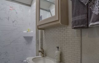 2 SLIDES ForestRiver 2020 FAMILY FAVORITE w WI-FI