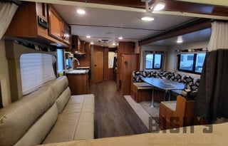 2017 Starcraft Travel Star 239TBS