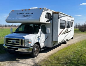 Four Winds RV Chateau 25C