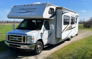 Enjoy the sunsets in a pet-friendly Cowboy Camper!