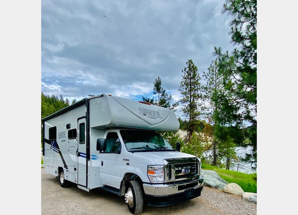Class C Motor Home rentals in Columbia Falls