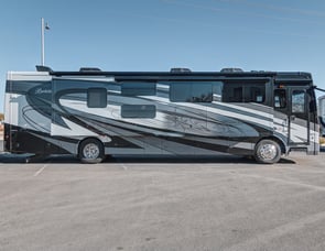 Forest River RV Berkshire XL 40E