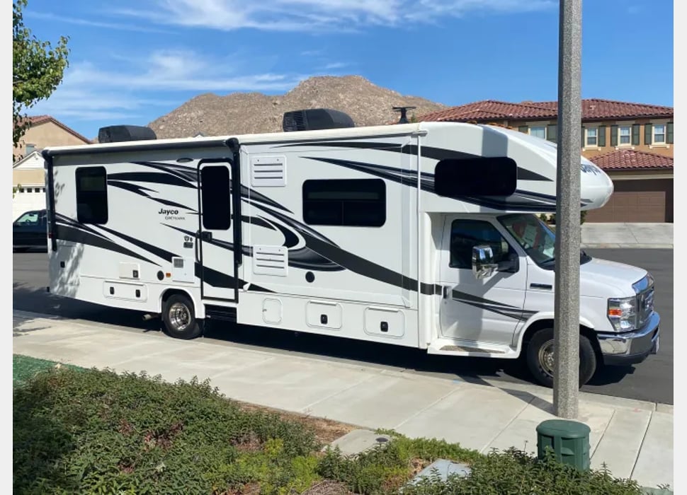 Class C Motor Home rentals in Las Vegas