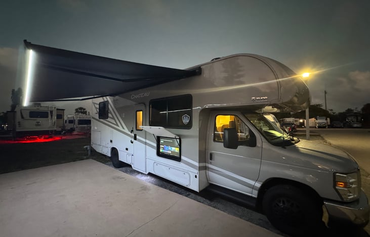 RV Photo