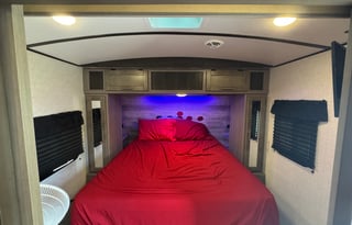 2021 CrossRoads RV Sunset Trail SS272BH