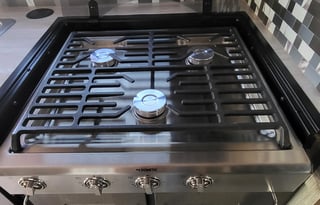 2022 25ft Nexus Triumph luxury. Solar Powered