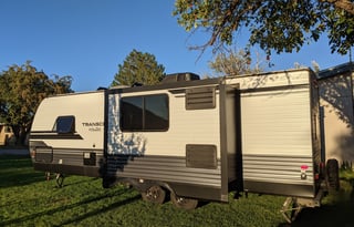 "We only do delivery and pick up ."