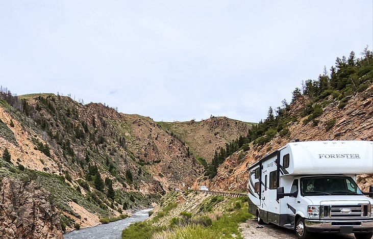Seeking for the scenic river views and wanting to go on a thrilling adventure. Allow Fred to take you on this journey along the Colorado River venturing through Glenwood Canyon.