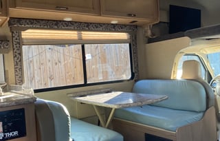 Unlimited miles! Class C!  Sleeps 6.