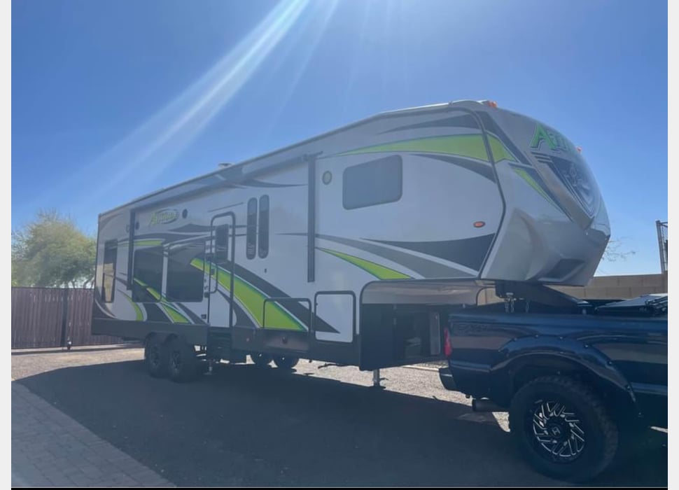 Fifth Wheel rentals in Queen Creek