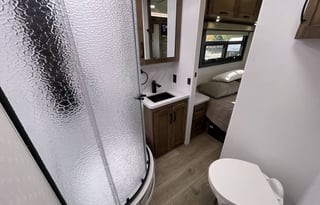 2026 Jayco Greyhawk XL 33F – Sleeps 8 | Diesel