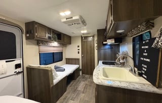 Encanto Rv! Cozy Travel Trailer 2017 Bullet
