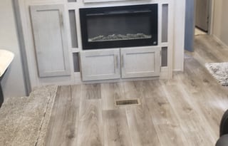 2022 Coachmen Legacy Edition 37 ft 303RKDS