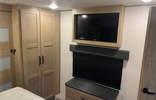 2023 Keystone RV Raptor 424