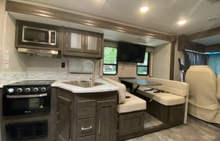 "Sweet Jolene" 2022 Coachmen