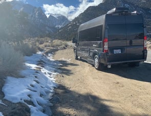 Road Trek Zion SRT Ram Pro Master 3500