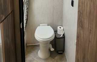 2022 Palomino RL189 - Solar/Batteries/Inverter