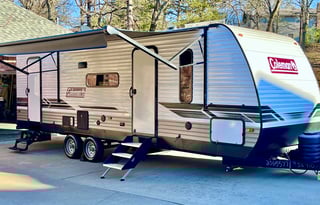 Modern and Welcoming Family Fun Camper Rental
