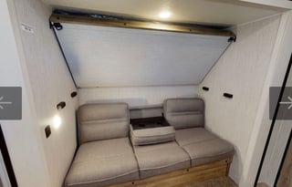 2022 Palomino Puma 32BHKS