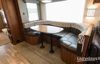 Outdoor Kitchen & Bunk Room! Sleeps 8+